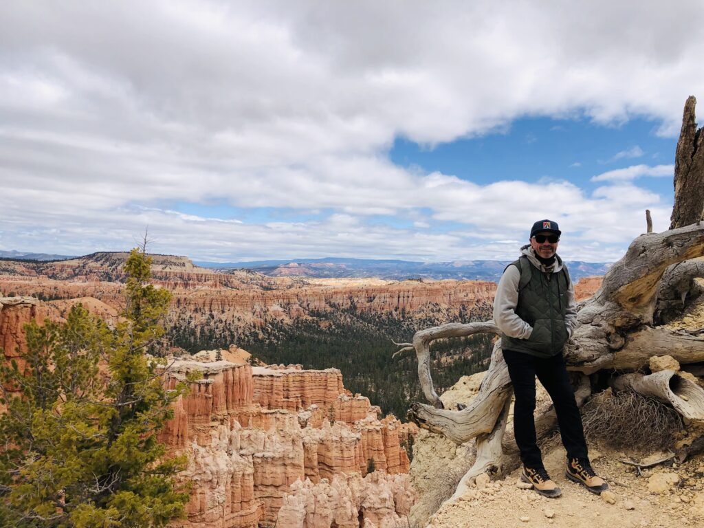 "Alt text: Explore the ancient beauty of a 65-year-old prehistoric lake bed, showcasing unique geological formations and historic remnants."

